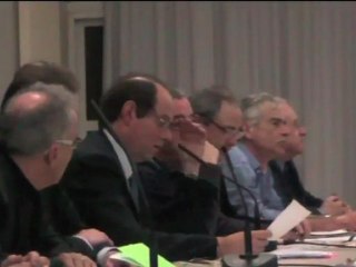 réunion sur les barrages à Isigny-le-Buat (50) - #6 - intervention du public