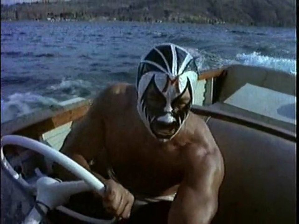 1--Mil Mascaras ''Vuelven los Campeones Justicieros'' PT1.