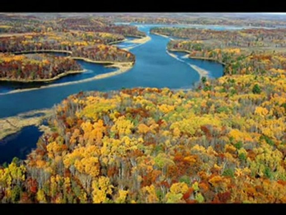 Ali Ekber  EREN   "BEN  AKLIMI GÖZLERİNE TAKMIŞIM"
