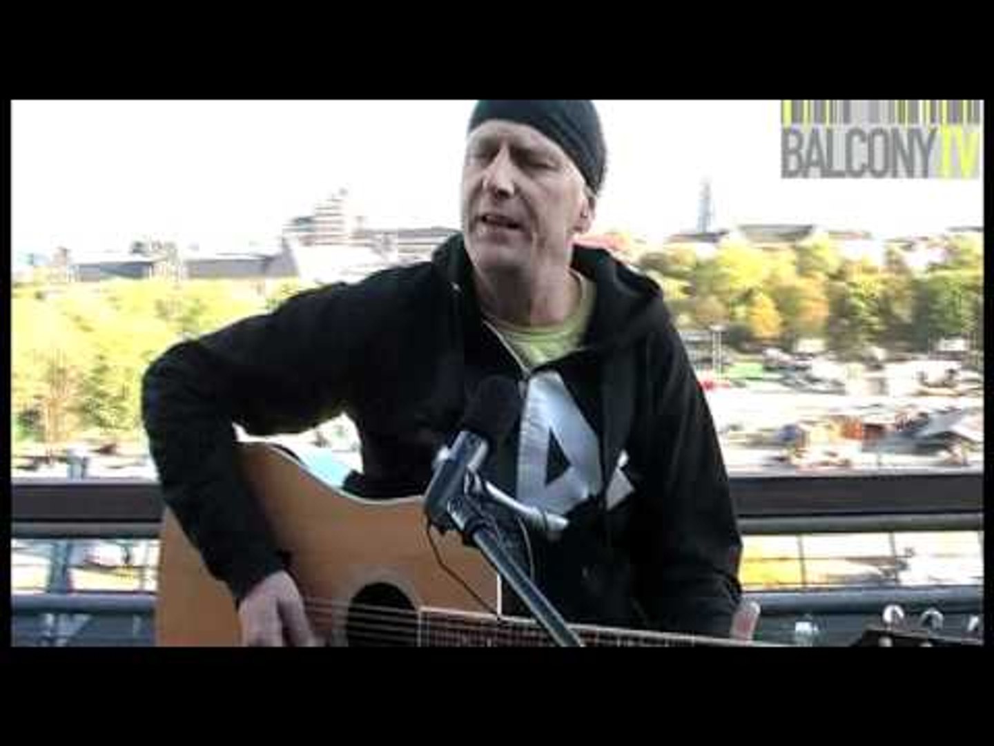 ⁣JENS SPONTAN (BalconyTV)