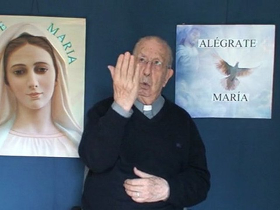 Ave María. Alégrate María.