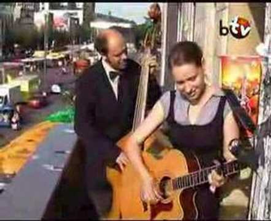 K.C. MCKANZIE (BalconyTV)