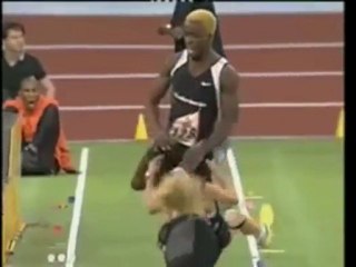 Chick Gets Creamed