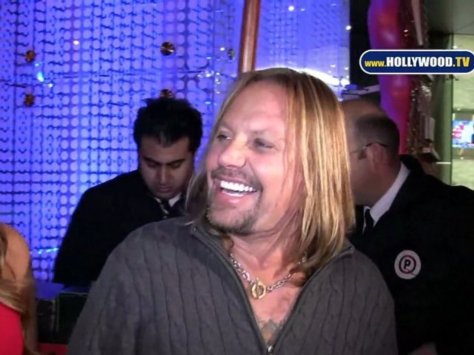 Vince Neil BOA 112310 YT