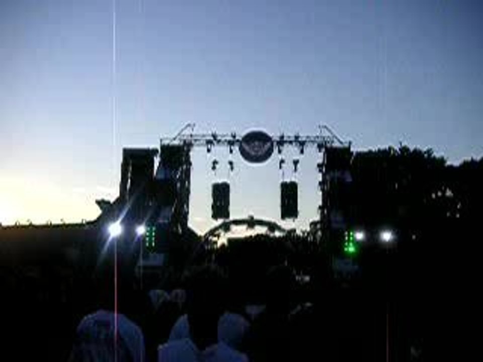 Q-base 2006