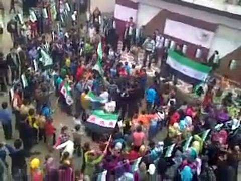 فري برس درعا المليحة الشرقية مظاهرة نصرأ ل باب عمرو و لطيبة 14 2 2012