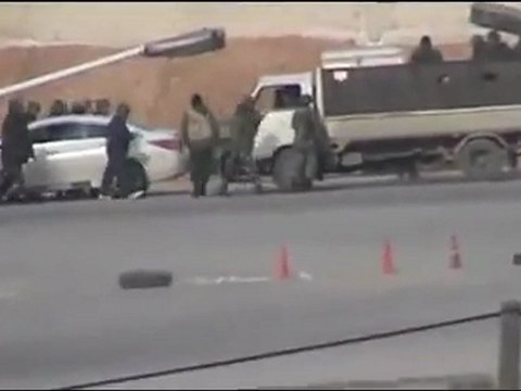 فري برس حماة ركوب الشبيحة آلياتهم للهجوم على مشاع وادي الجوز 12 2 2012