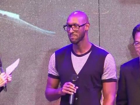Nicolas Anelka accueilli en grande pompe à Shanghai