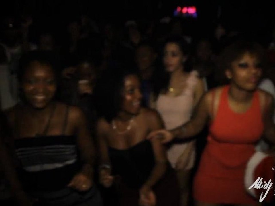 Soirée Prestige Birthday - PARIS - Vendredi 23 Décembre 2011 - CLUB HAUSSMANN