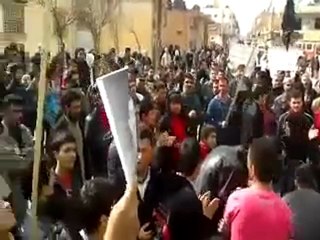 فري برس   إعتصام أمام مديرية الناحية 15 2 2012 ج5