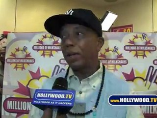 Russell Simmons Launches the NOH8 Shake at Millions of Milkshakes at 2010 LA PRIDE