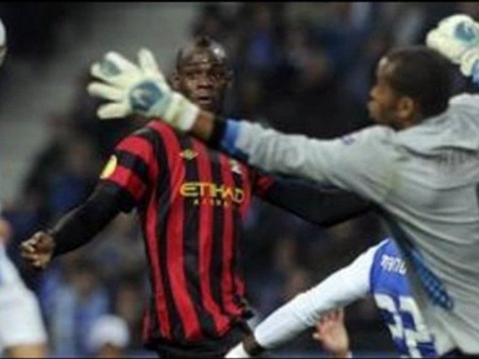 Porto 1-2 Manchester City_Varela,Aguerro score
