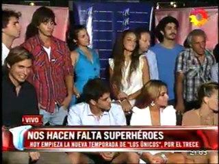 Lus Unicos en telenoche parte 1