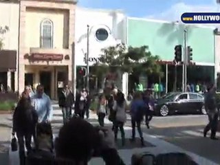 Jessica Alba Spotted Shopping in Beverly Hills