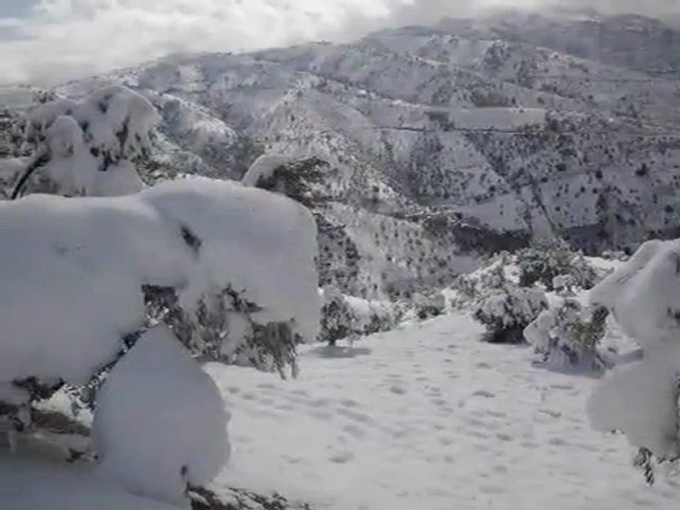 Kabylie sous la neige   fevrier 2012 -
