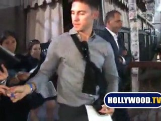 Heroes Star Milo Ventimiglia Gets Attention At Avalon