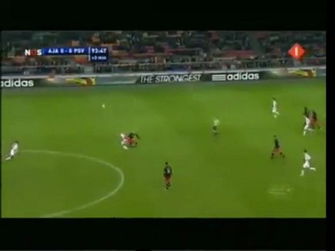 Luis Suarez bites Otman Bakkal