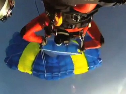 Jetman Yves Rossy Amazing Loops