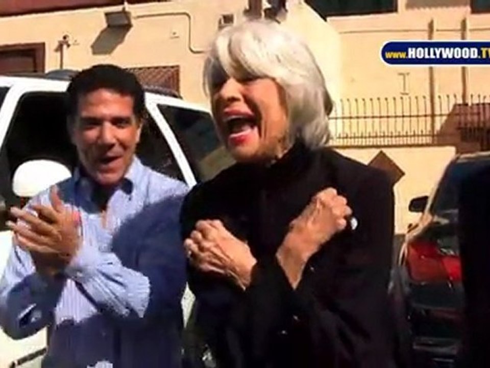 Carol Channing supports Florence Henderson- DWTS