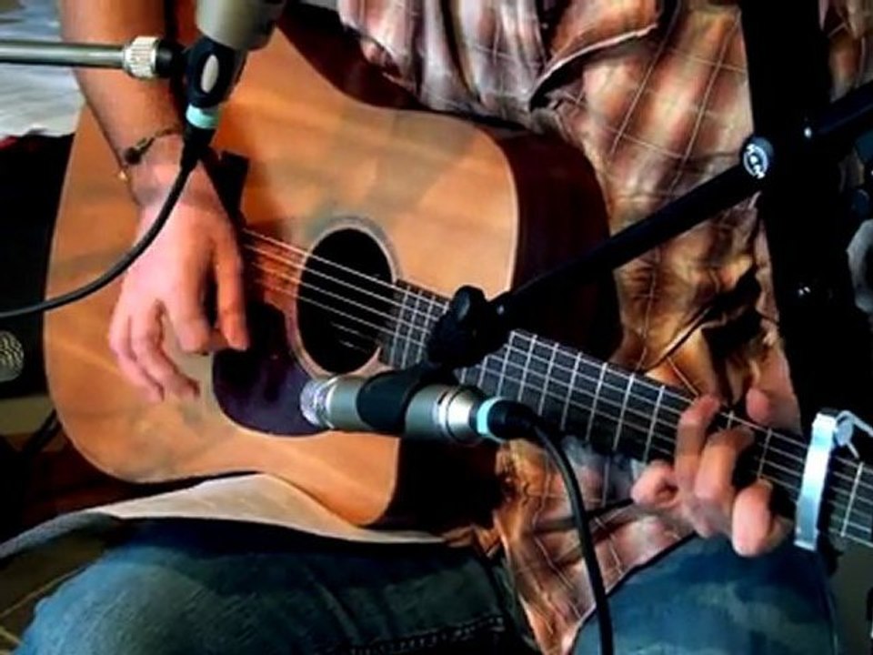 Music City | Sylvain Corto - Lonely World