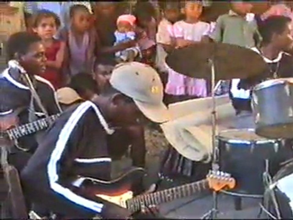 JEAN AIME salegy baossa