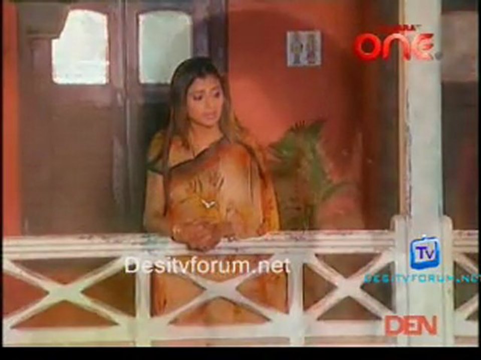 Woh Rehne Wali Mehlon Ki - 17th February 2012 - pt3