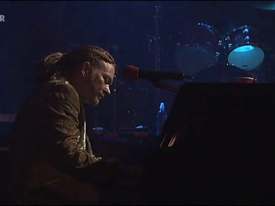 Guns N` Roses - November Rain