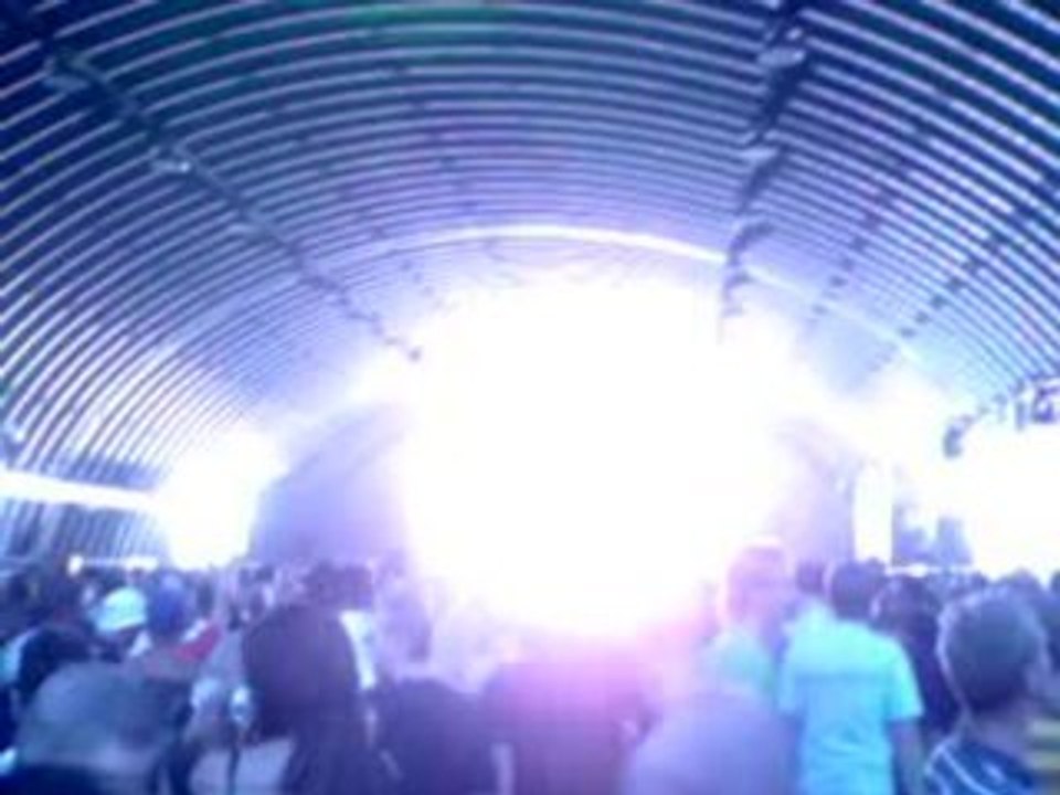 Q-base 2006-zany&pavo