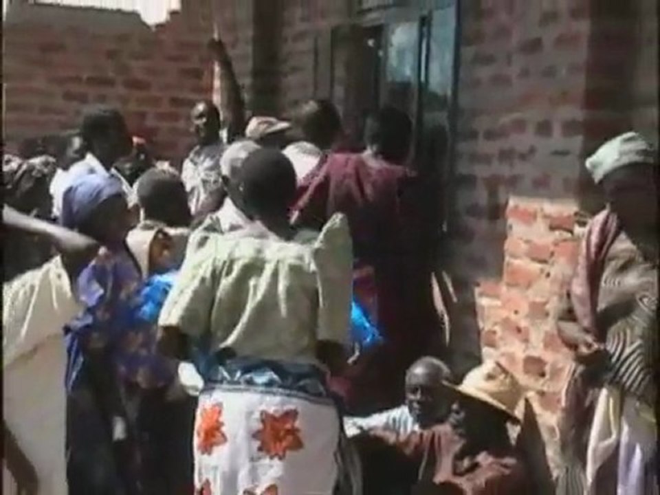 Bednet Distribution in Kanginima, Kakoro, Uganda