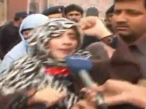 French mother gets child custody in Pakistan