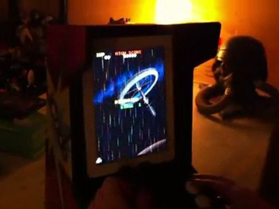 iCade + iPad 2 + jailbreak + iMame4All