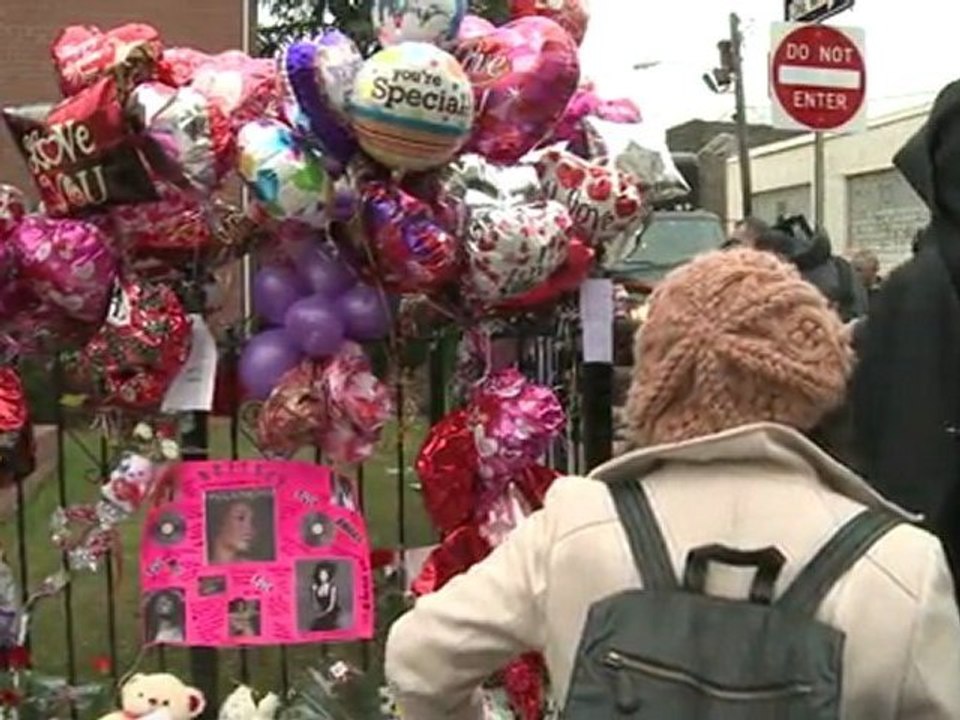 Saying goodbye to Whitney Houston