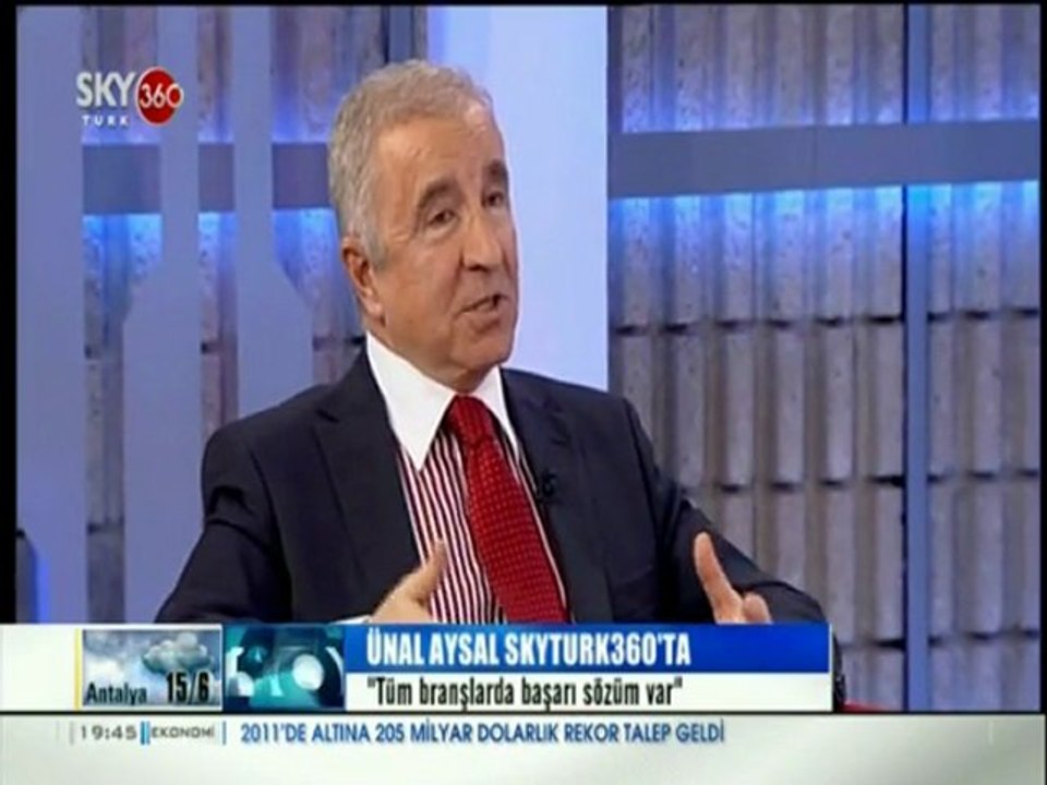 Ünal Aysal "Hiç kimse kendi üstündeki kiri bize atamaz."