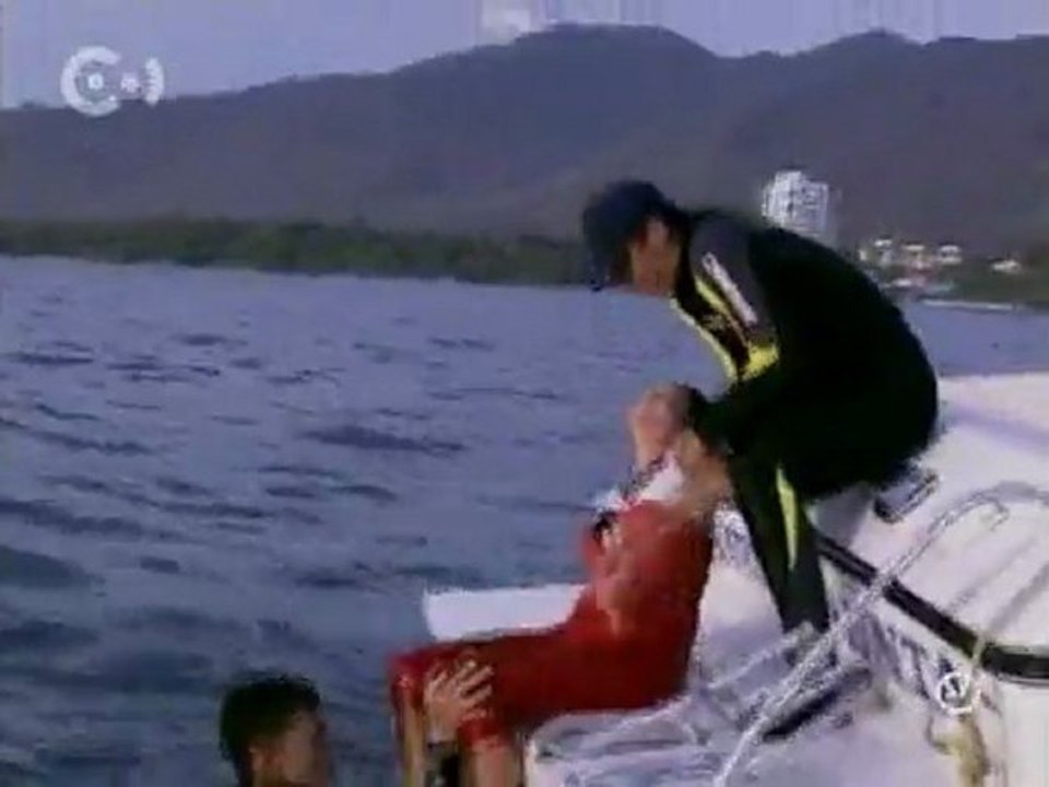 Csajok szilikon ez lesz a Paradicsom - 01x137