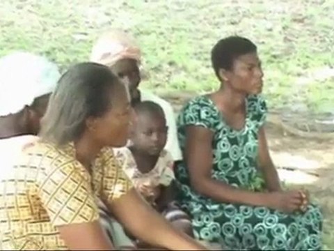 Ghana, Navro-Pungu III, Navrongo: Bednet distributions