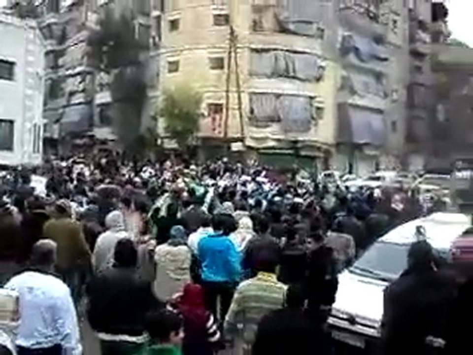 فري برس   حلب السكري مظاهرة حاشدة دقة عالية 17 2 2012