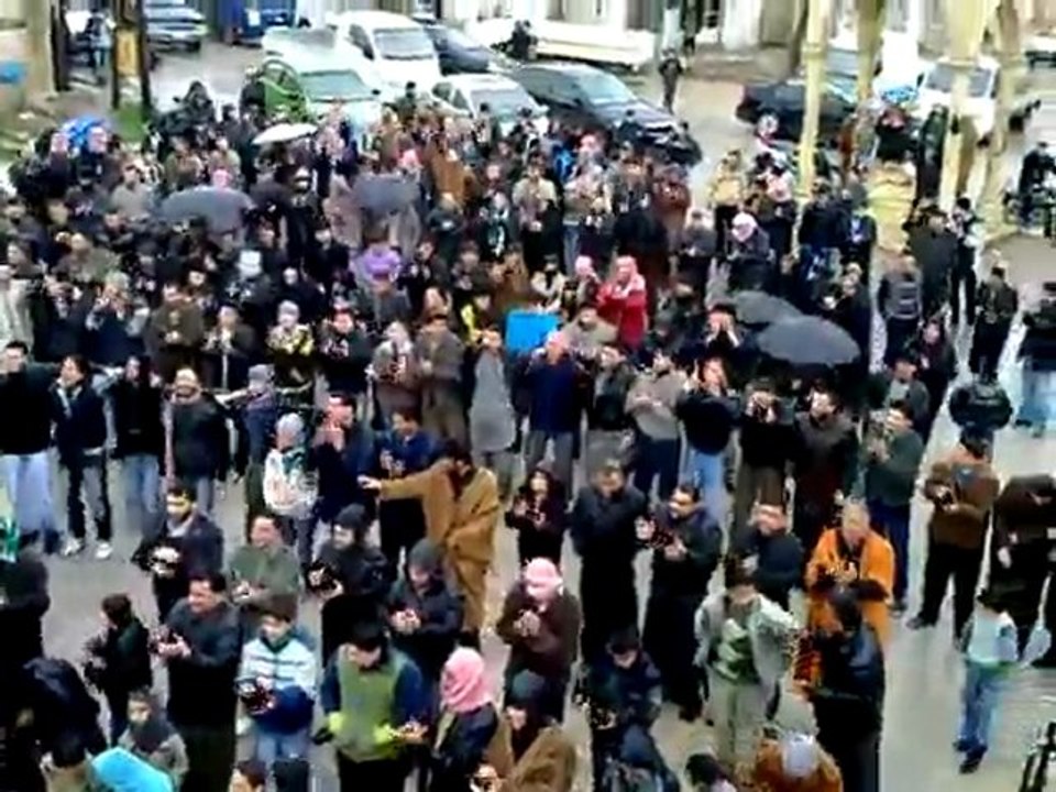 فري برس   ادلب ناحية التمانعة مظاهرة جمعة المقاومة الشعبية 17 2 2012