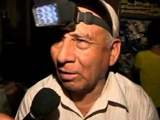 Traders battle Peru mall fire