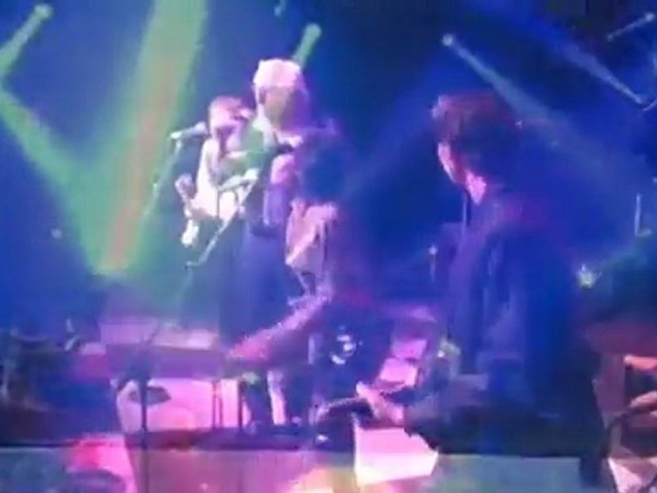 Van Halen new 2012 tour Guns and Roses newest lead guitarist