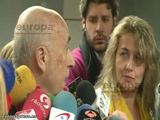 Defensor del Pueblo se reúne con Sánchez de León -