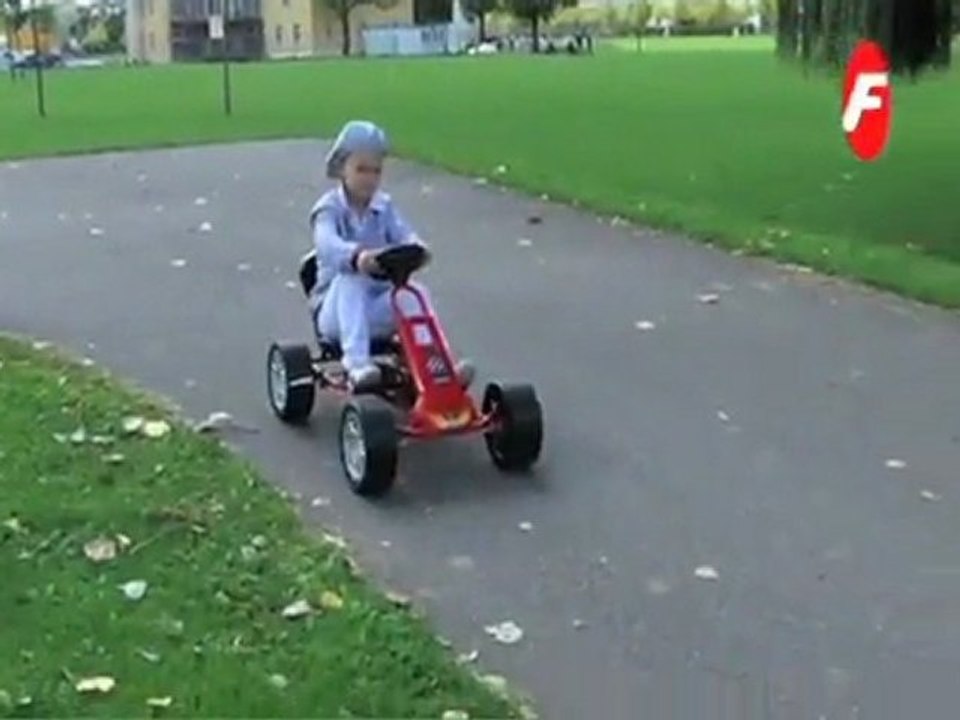 Petit kart à pédale tout terrain