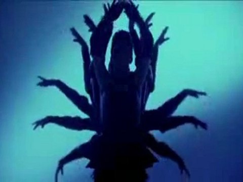 Hande Yener - Unutulmuyor