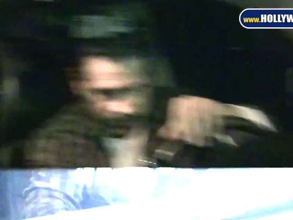 Colin Farrell Fails To Make Clean Getaway at Koi