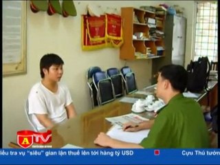 Say rượu chặn đường đập phá ô tô, xe máy