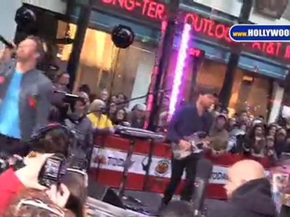 Coldplay  rocked Rockefeller Center