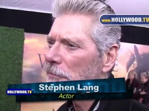 Steven Spielberg, Ed Westwick, David Kross, Elizabeth Olsen at War Horse movie premiere