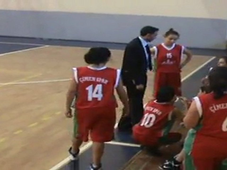 Biz Olalım: 54 - Çimenspor: 34 (Yıldız Bayan)