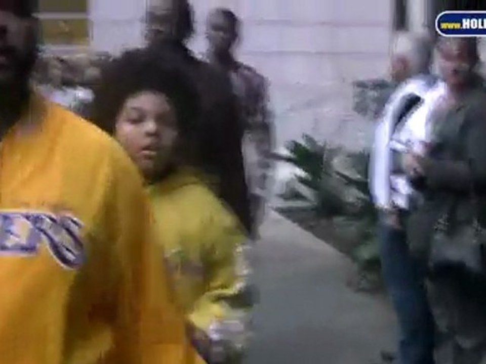 Ice Cube Departs Staples Center