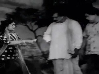 Kai Kodutha Deivam - Con Man M.R.Radha Cheated Savitri