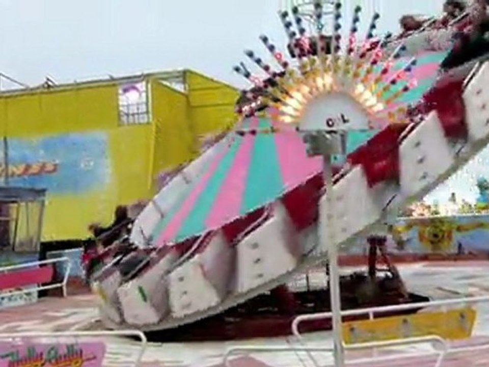TOURNEZ MANEGE AU BOIS HOURDY